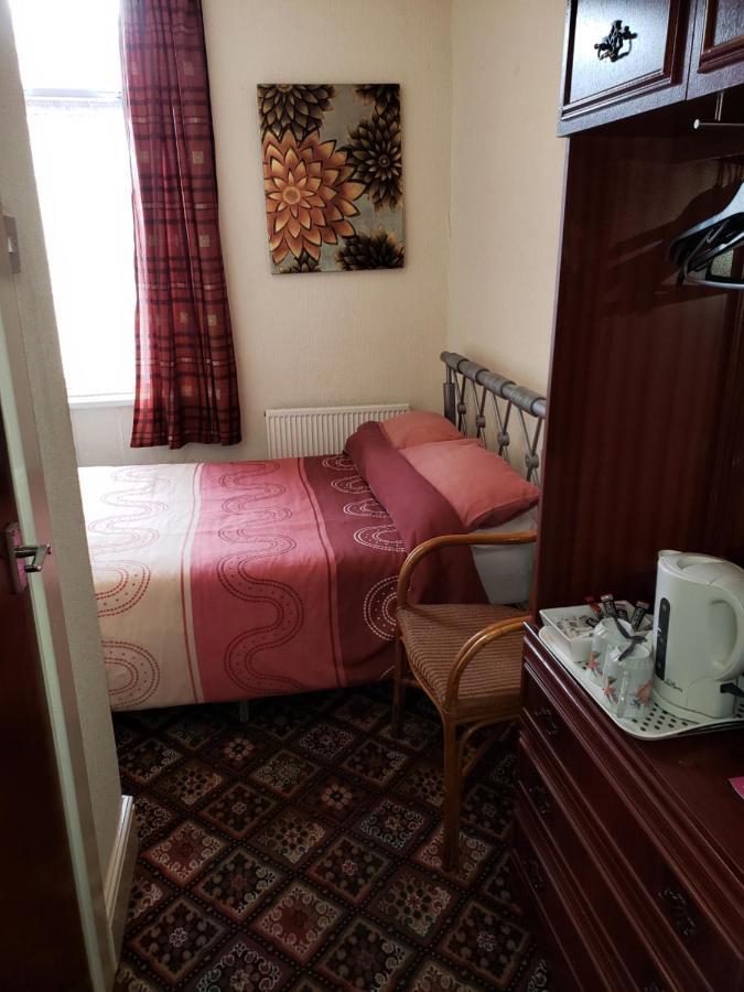 Fernlea Hotel Blackpool Esterno foto