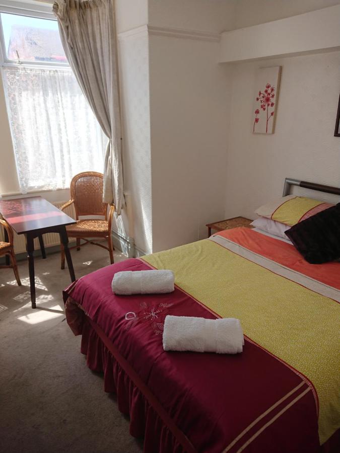 Fernlea Hotel Blackpool Esterno foto